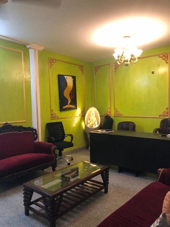 Awasthi Kozi Stays B&B - Closest To Vfs Neu-Delhi Exterior foto