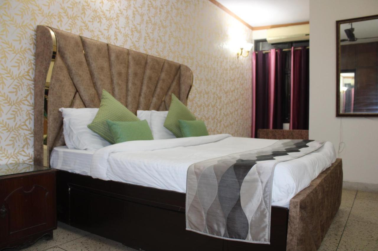 Awasthi Kozi Stays B&B - Closest To Vfs Neu-Delhi Exterior foto