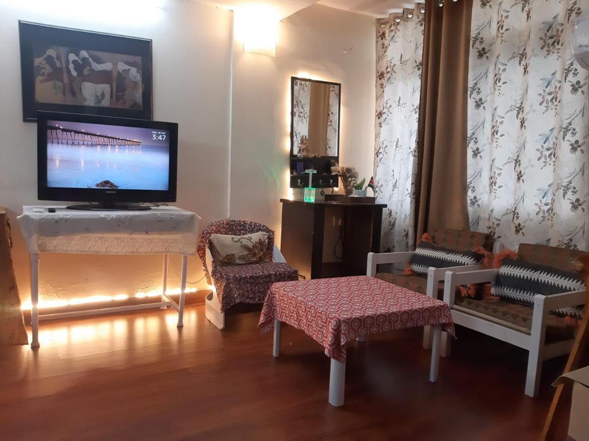 Awasthi Kozi Stays B&B - Closest To Vfs Neu-Delhi Exterior foto